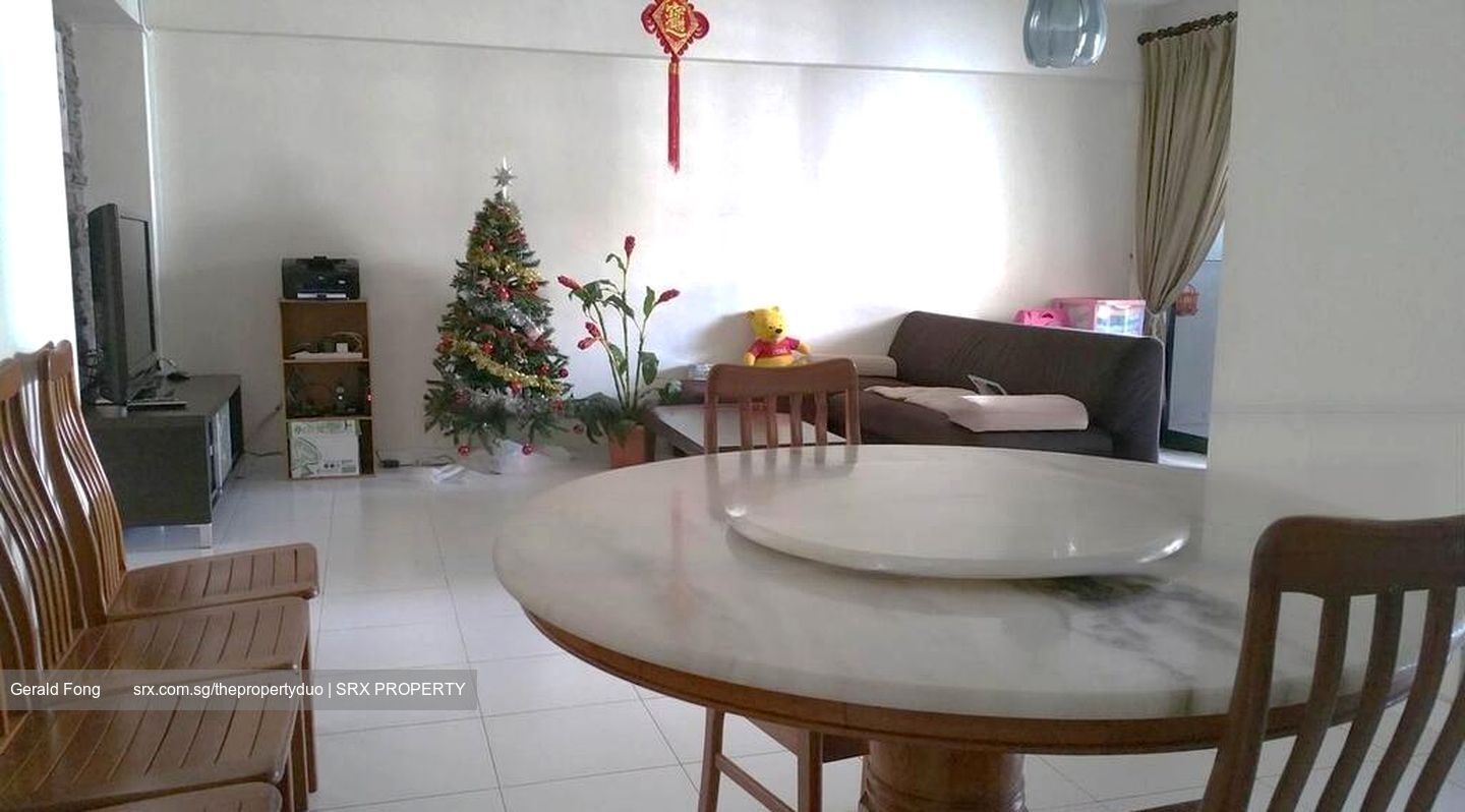 Blk 601 Jurong West Street 62 (Jurong West), HDB Executive #424230861